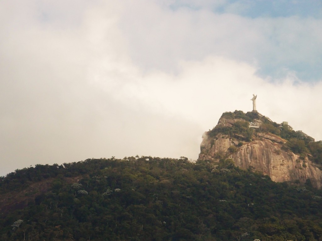 Dernière étape de notre périple, Eldoradonews débarque à Rio de Janeiro, rêveuse insoumise.